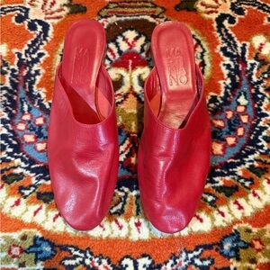 Martiniano Red Leather Women's Mules